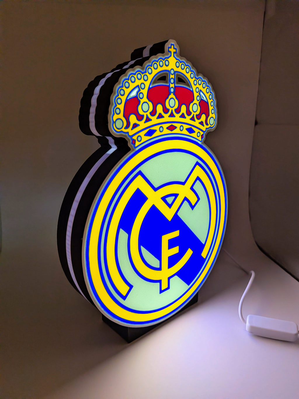 Lightbox LED Real Madrid – Lampada da Tavolo e Parete Stemma Blancos