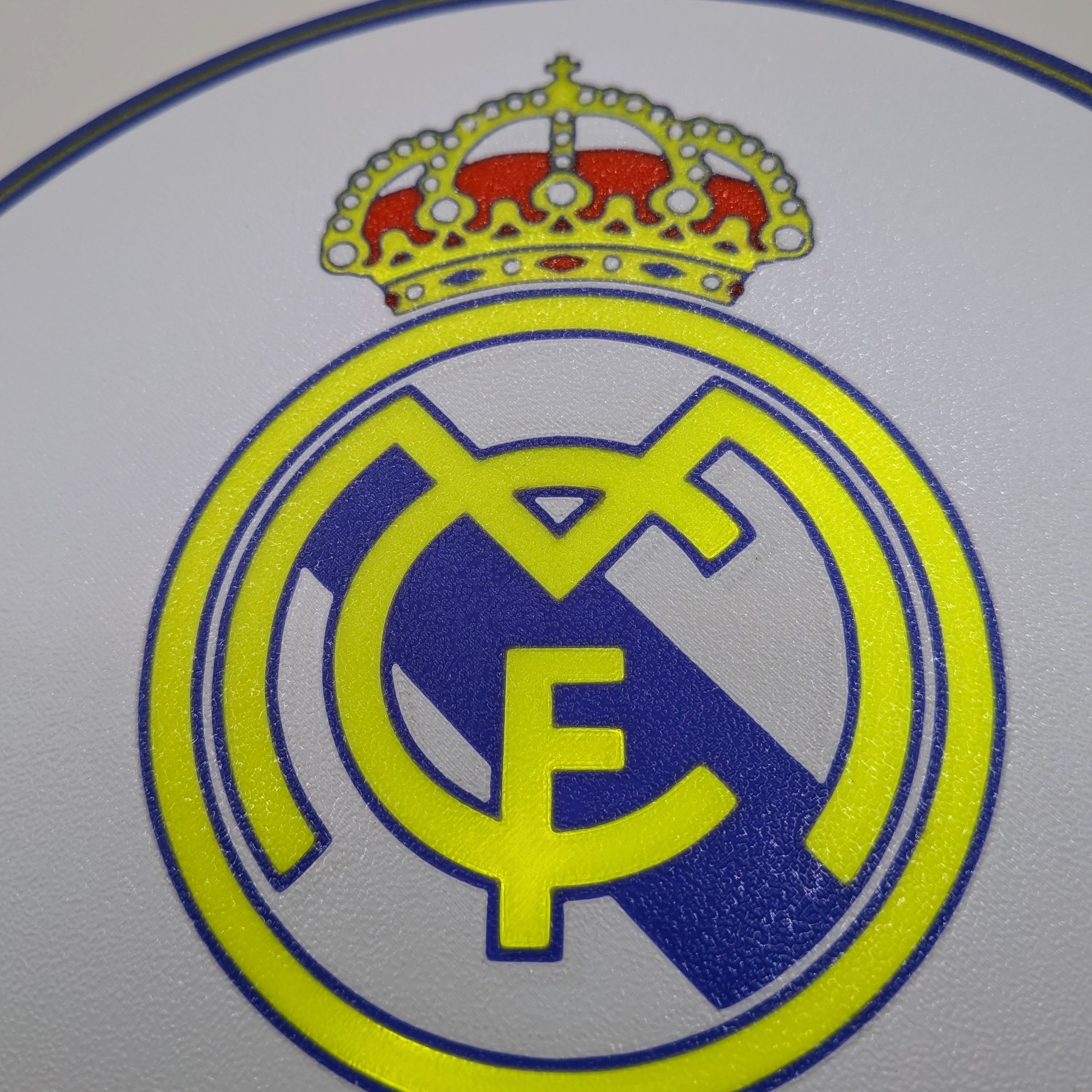 Personalisierte LED Lightbox Real Madrid – Tisch- und Wandlampe mit Namen